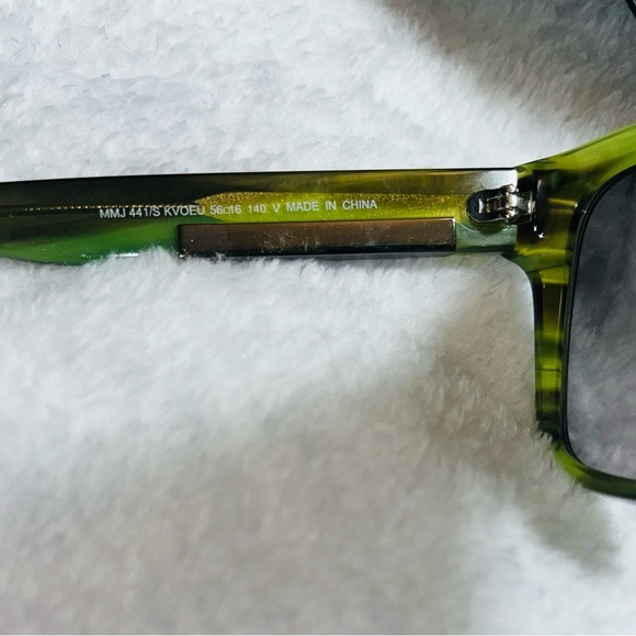 Marc by Marc Jacob’s Sunglasses - Picture 7 of 8